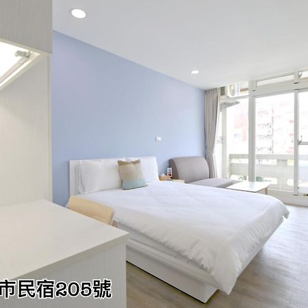Locomotive Homestay Tamsui Zewnętrze zdjęcie
